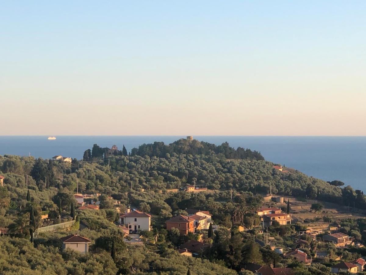 Le Jardin Sur Mer Avec Bike Et Mtb Tour Otel Imperia Dış mekan fotoğraf