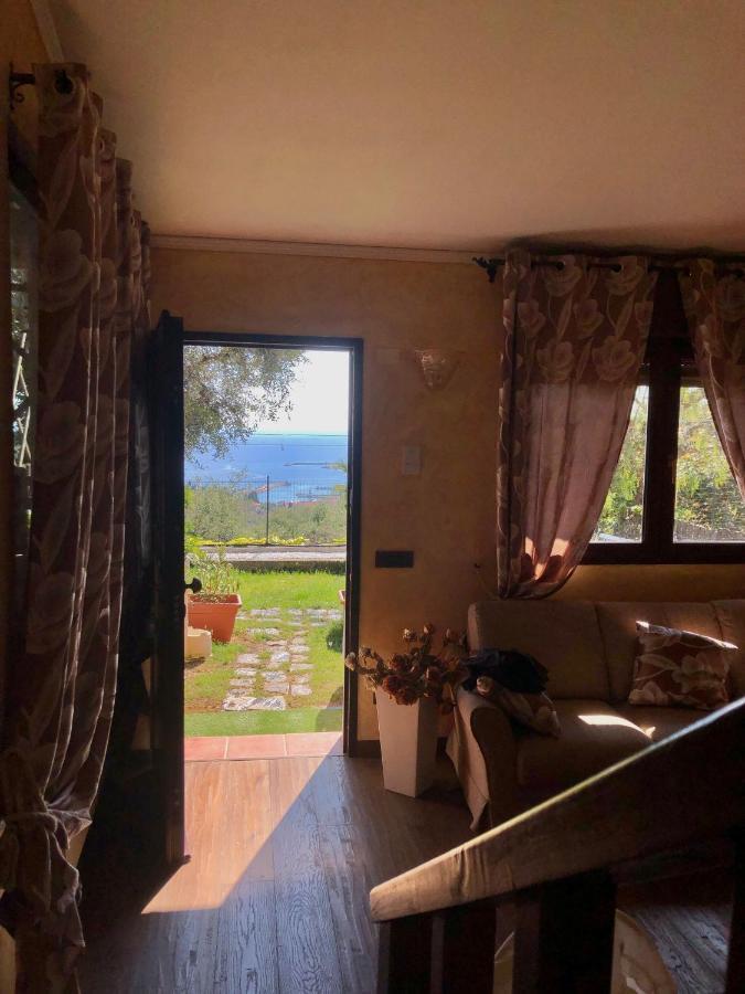 Le Jardin Sur Mer Avec Bike Et Mtb Tour Otel Imperia Dış mekan fotoğraf